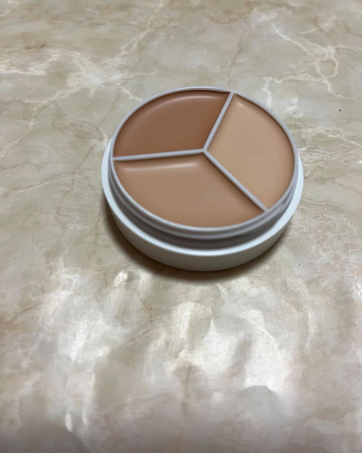 カバーアッププロコンシーラー/TFIT/パレットコンシーラーを使ったクチコミ(3枚目)