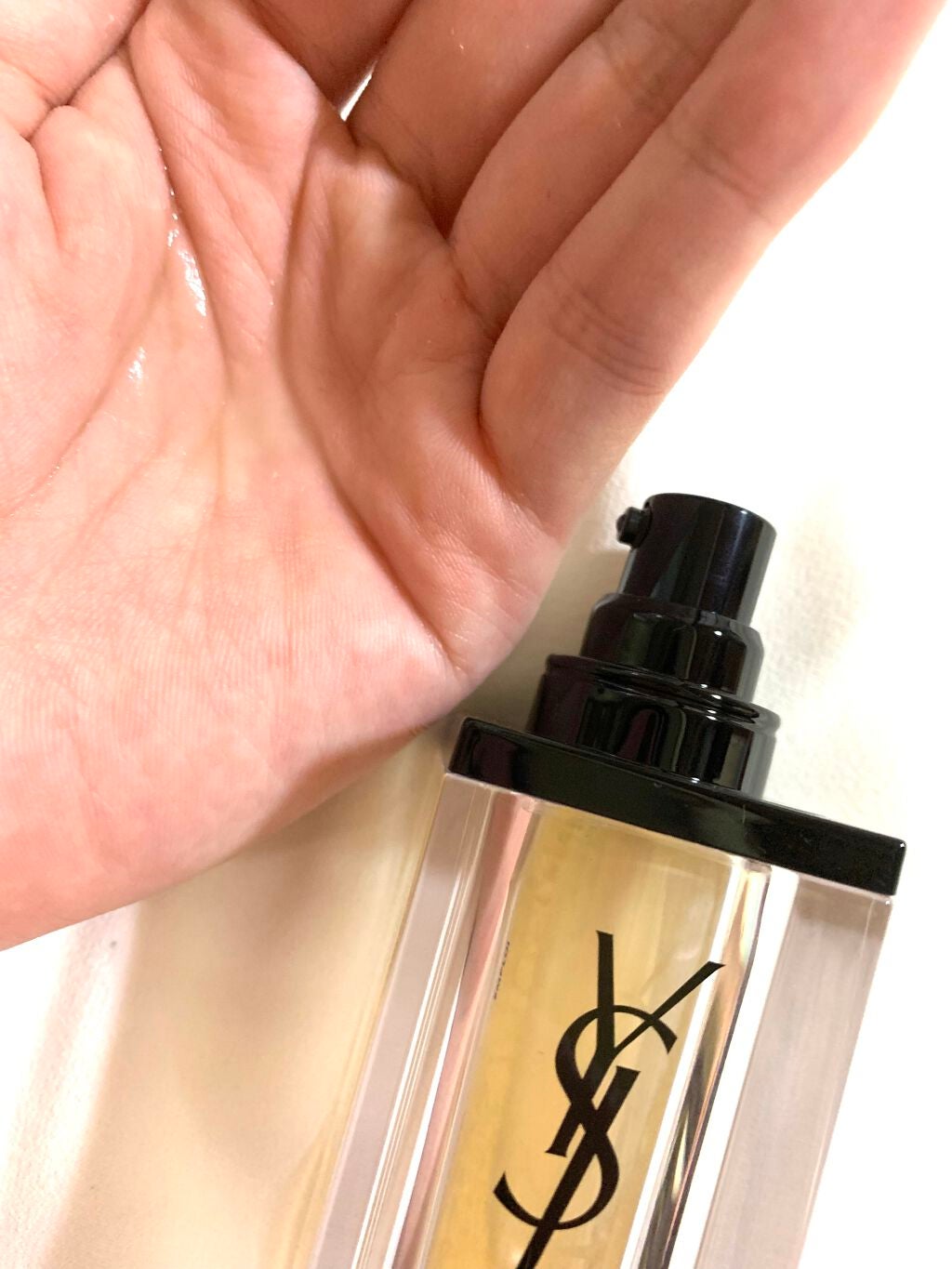 ピュアショット ナイト リチャージセラム/YVES SAINT LAURENT BEAUTE/美容液を使ったクチコミ(2枚目)