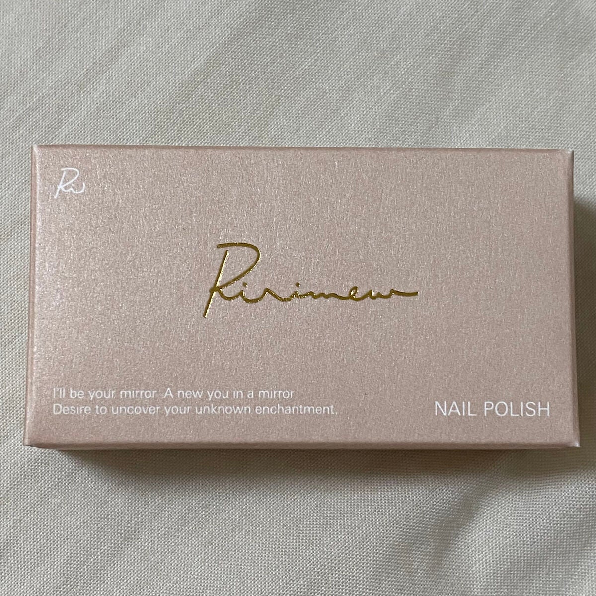 フラッフィーネイル/elm&wapiti/マニキュアを使ったクチコミ(3枚目)