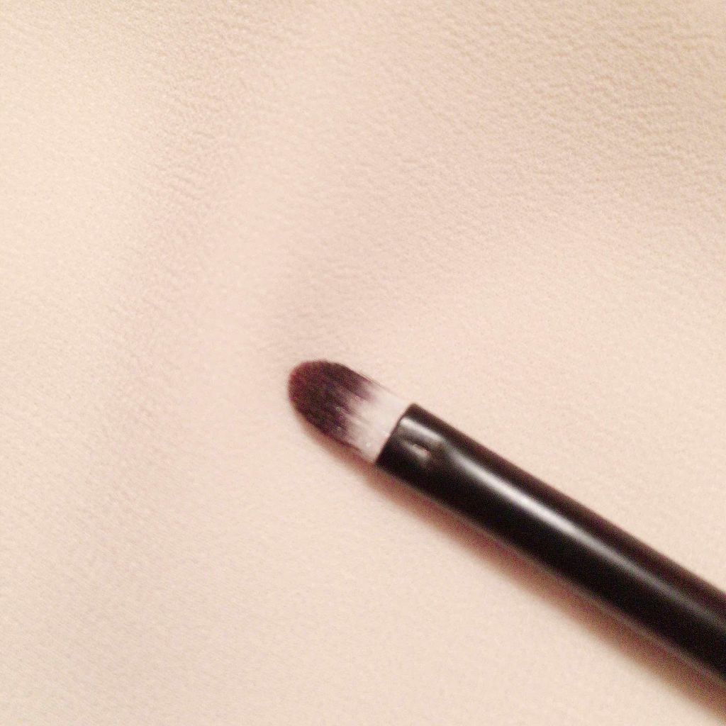 UR GLAM EYESHADOW BRUSH B/U R GLAM/メイクブラシを使ったクチコミ(2枚目)