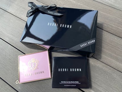 ピンク グロウ リュクス アイシャドウ パレット/BOBBI BROWN/アイシャドウパレットを使ったクチコミ(1枚目)