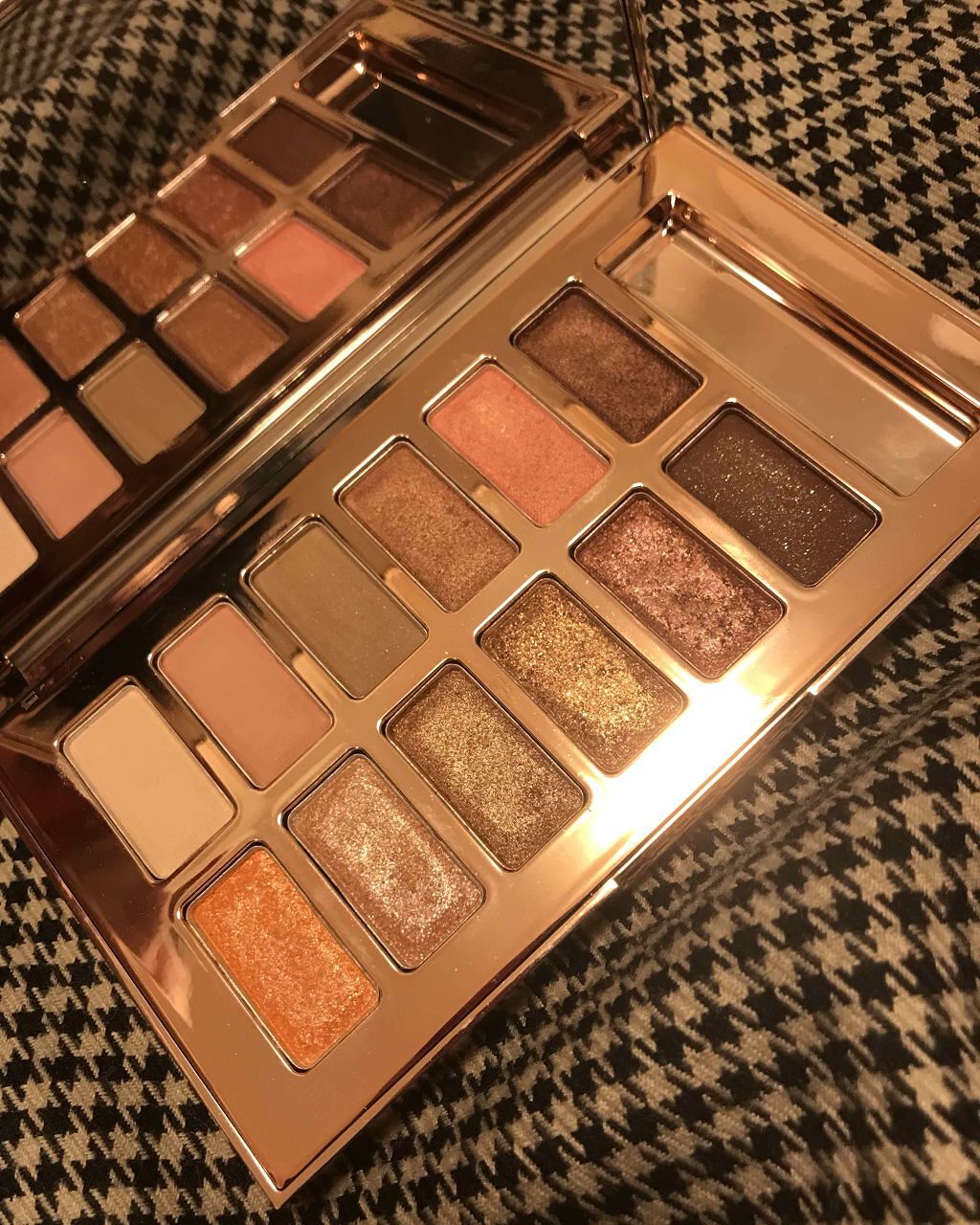 バレンタインボックス/VAVI MELLO/アイシャドウパレットを使ったクチコミ(2枚目)