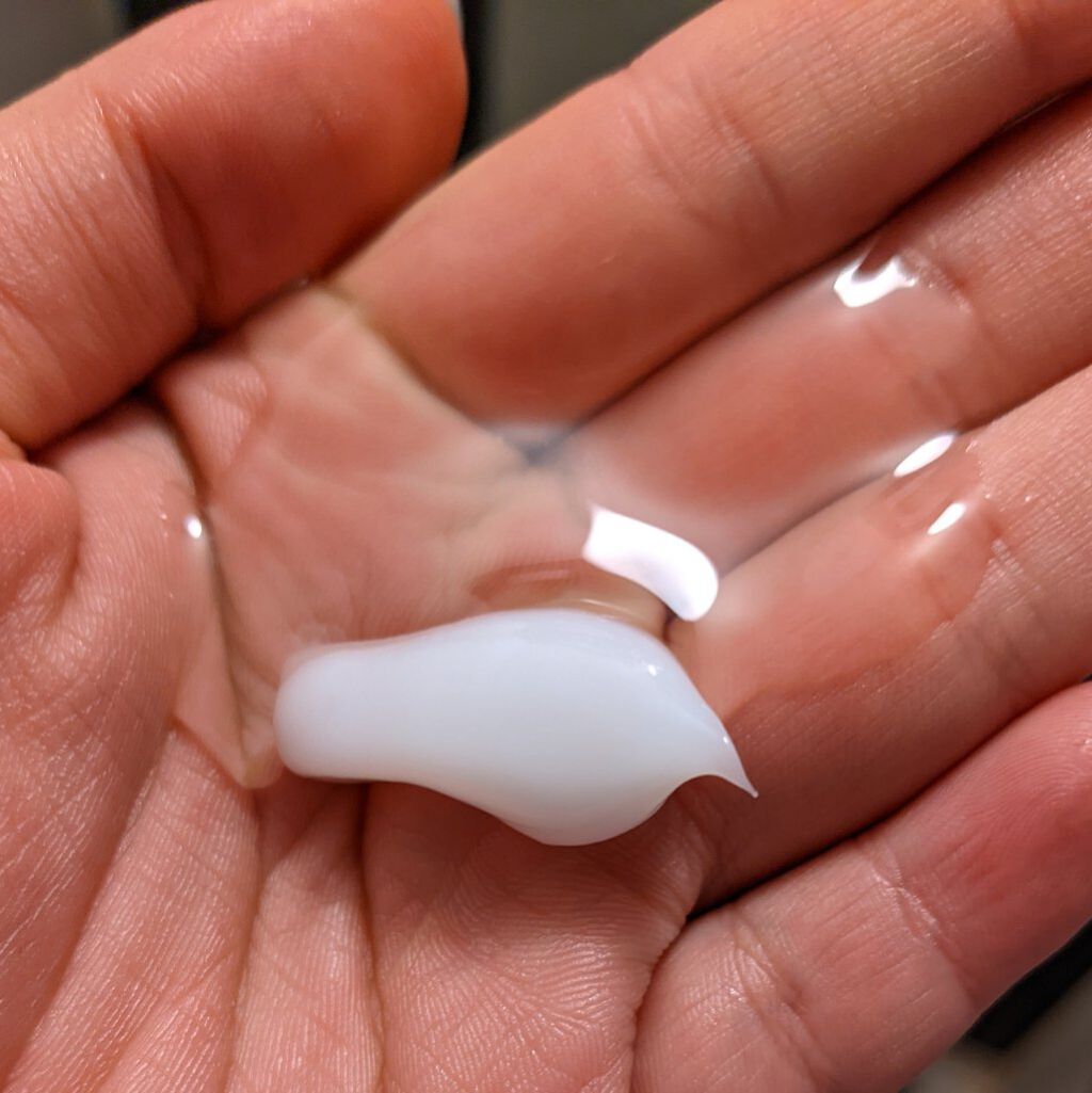 モイスト＆リペア シャンプー＆ヘアトリートメント 限定セット キンモクセイの香り/AHALO BUTTER/シャンプー・コンディショナーを使ったクチコミ（3枚目）