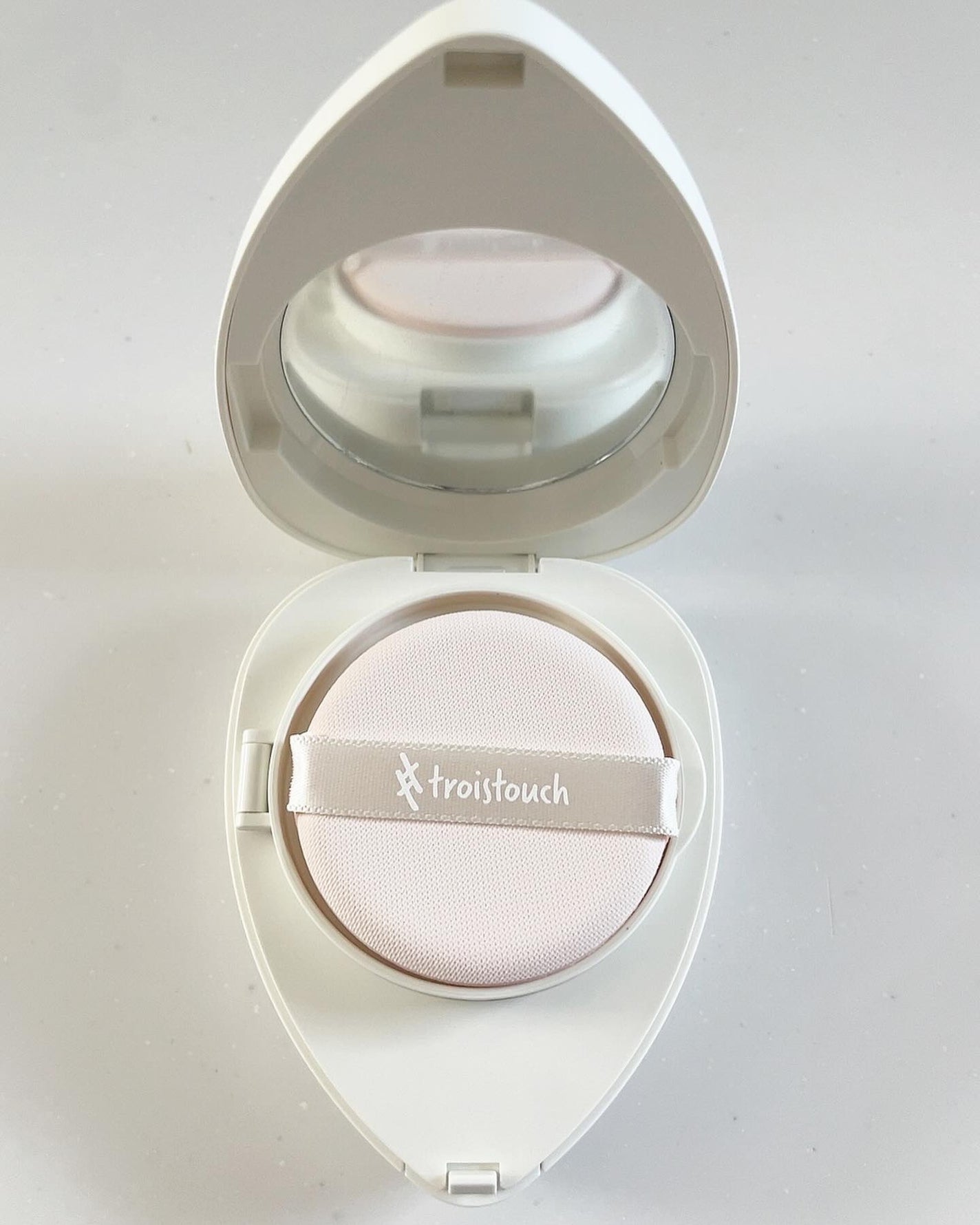トワタッチ ハートクッション マットカバー/troistouch/クッションファンデーションを使ったクチコミ(4枚目)