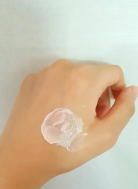 ウォータフルトーンアップサンクリーム/ダルバ/日焼け止めクリームを使ったクチコミ（3枚目）