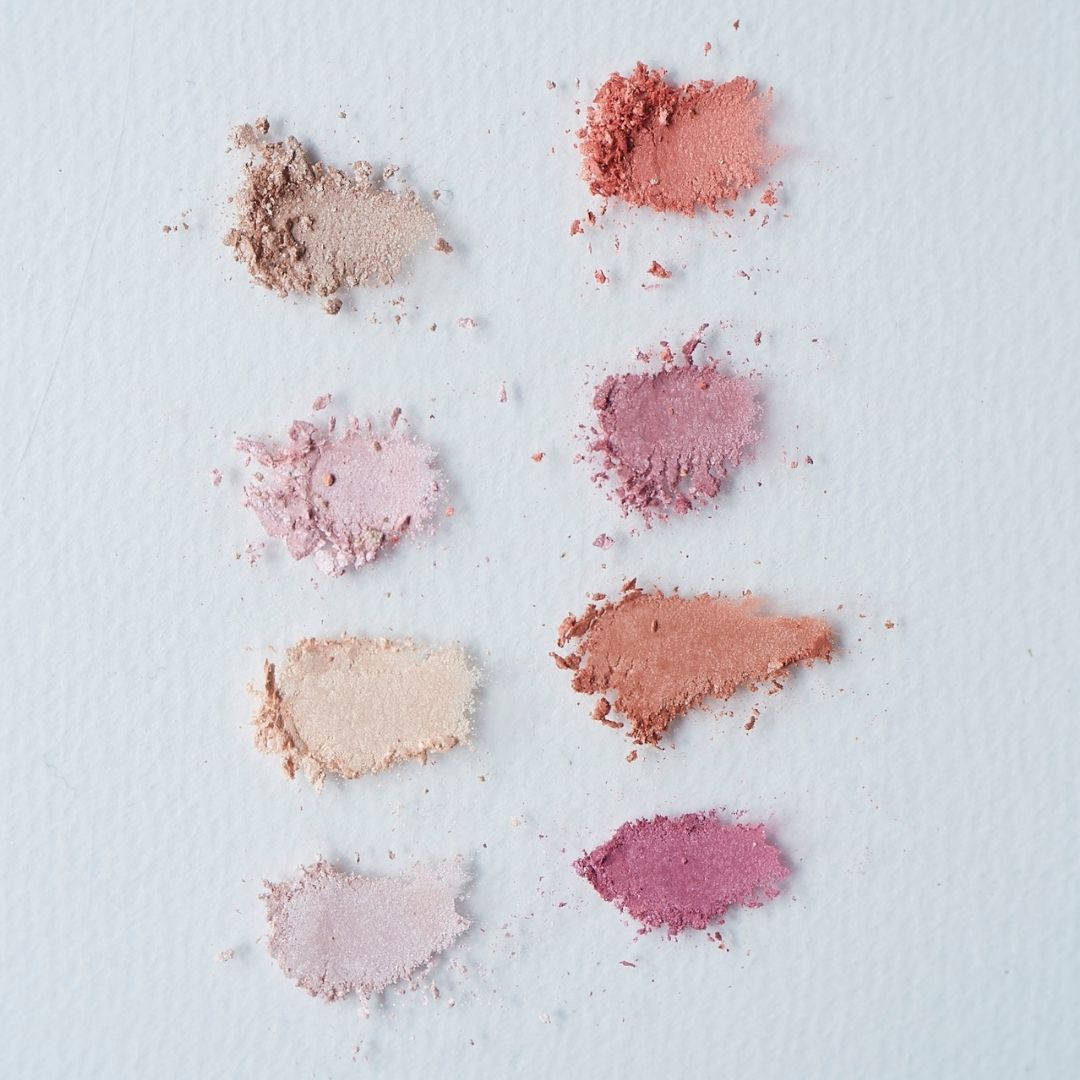 FIT MY COLOR PALETTE は、4つのパーソナルカラーを徹底的に分析し、間違いなく似合う色と質感を選び抜いたマルチパレットです。

自分らしく、でもいつもより少し素敵でいたい。
そんな思いにお答えします💐

写真は４シーズン