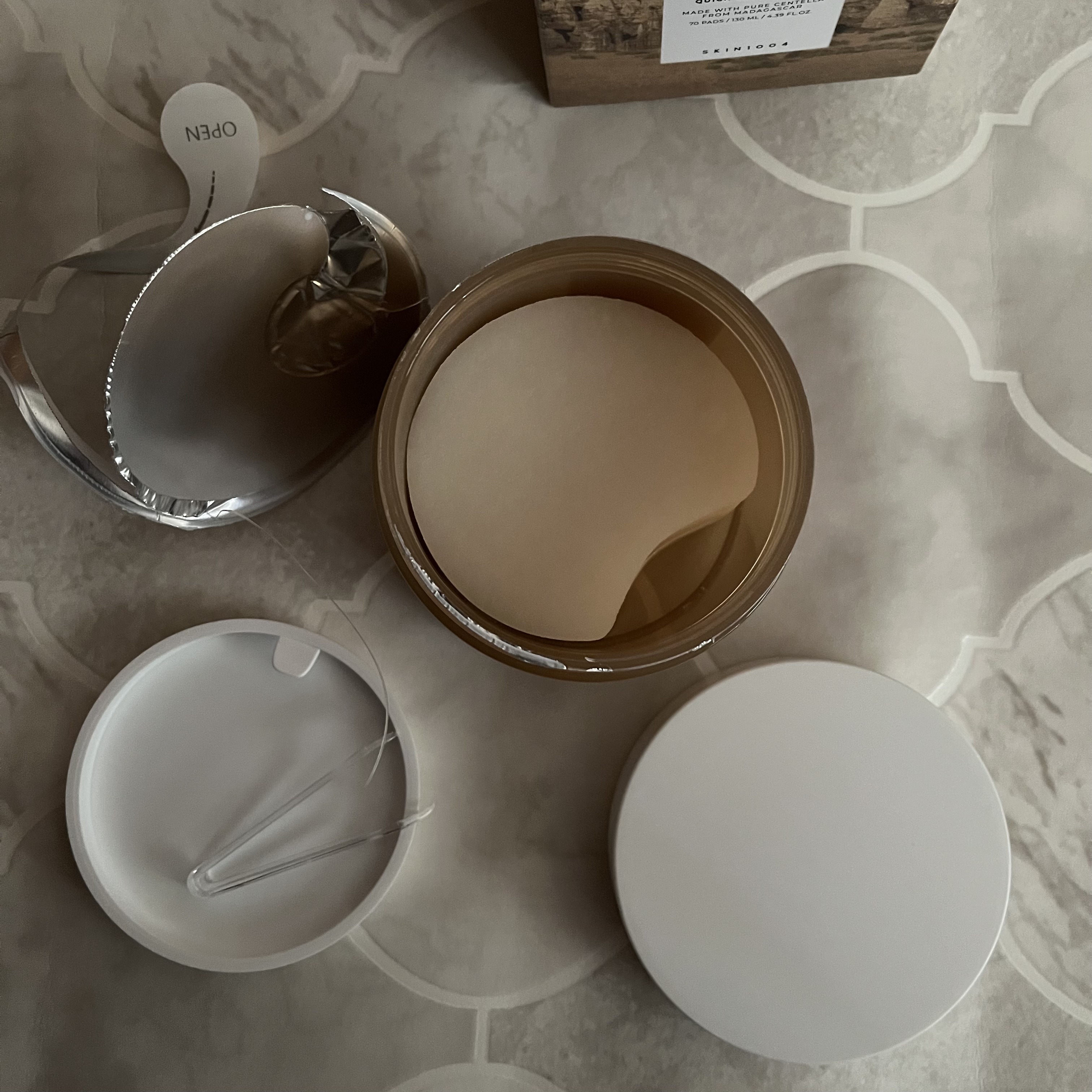 センテラ クイックカーミングパッド/SKIN1004/トナーパッドを使ったクチコミ（3枚目）