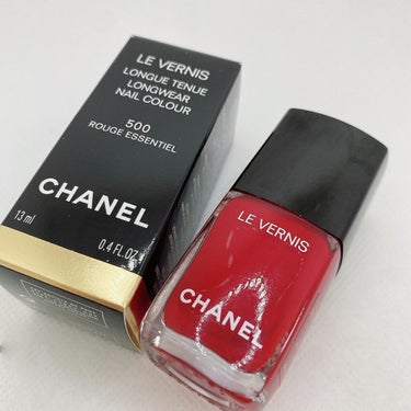 ヴェルニ ロング トゥニュ 500 ルージュ エサンシエル/CHANEL/マニキュアを使ったクチコミ（2枚目）