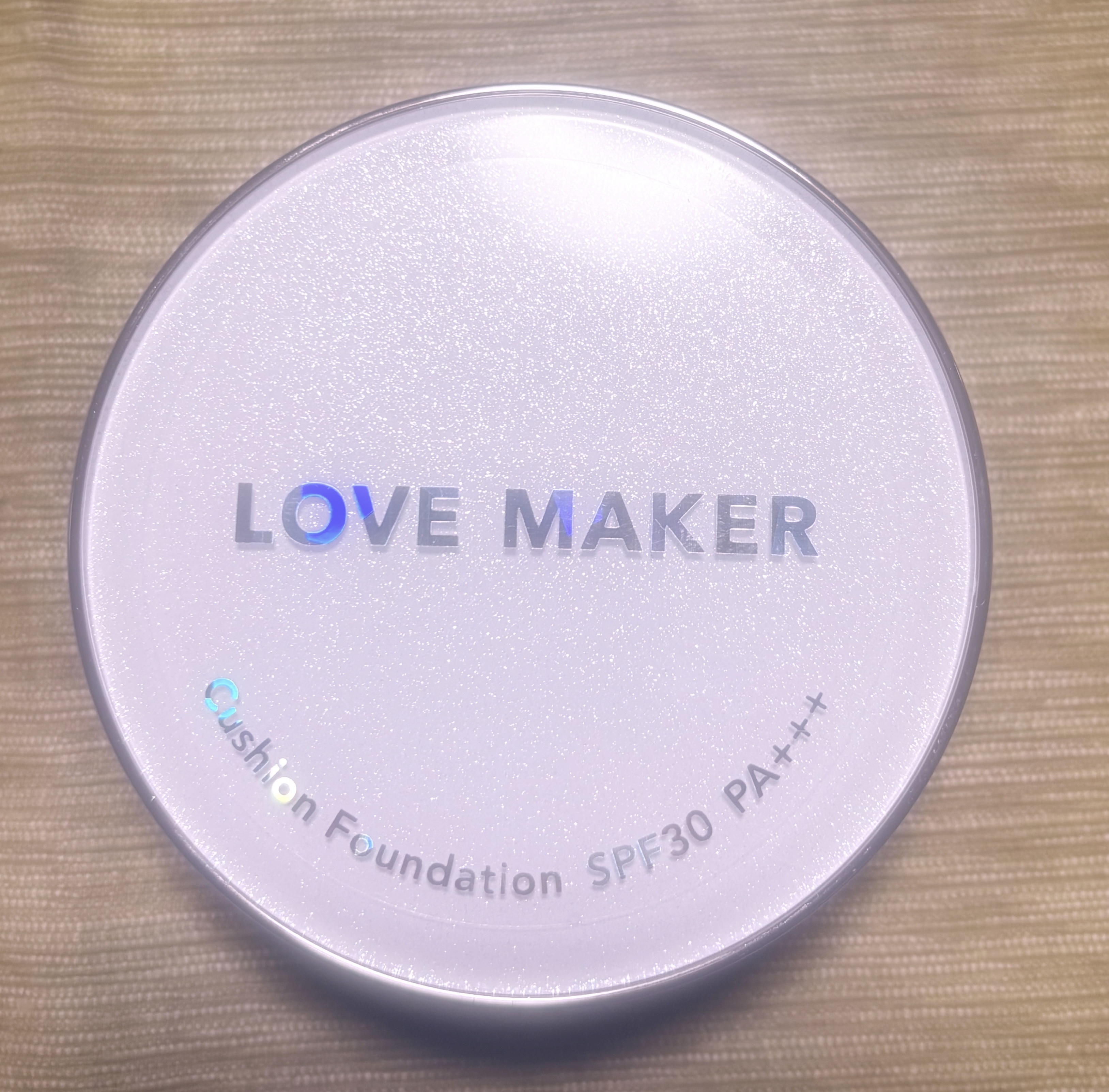 クッションファンデーション/LOVE MAKER/クッションファンデーションを使ったクチコミ（1枚目）