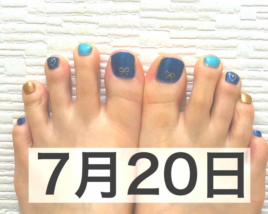 HIMA🌻 on LIPS 「*使用マニキュア*①エスポルール〈ラメブルー〉→親指、中指、小..」(1枚目)