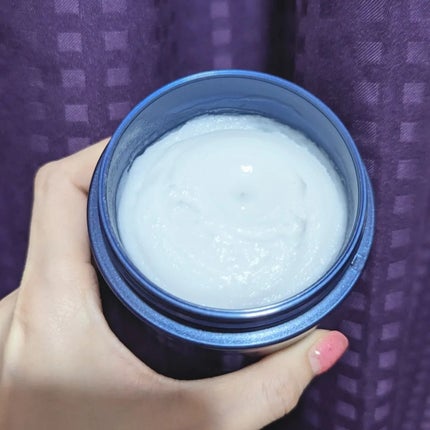 ニベア ロイヤルブルーボディクリーム うるおい密封ケア/ニベア/ボディクリームを使ったクチコミ(2枚目)