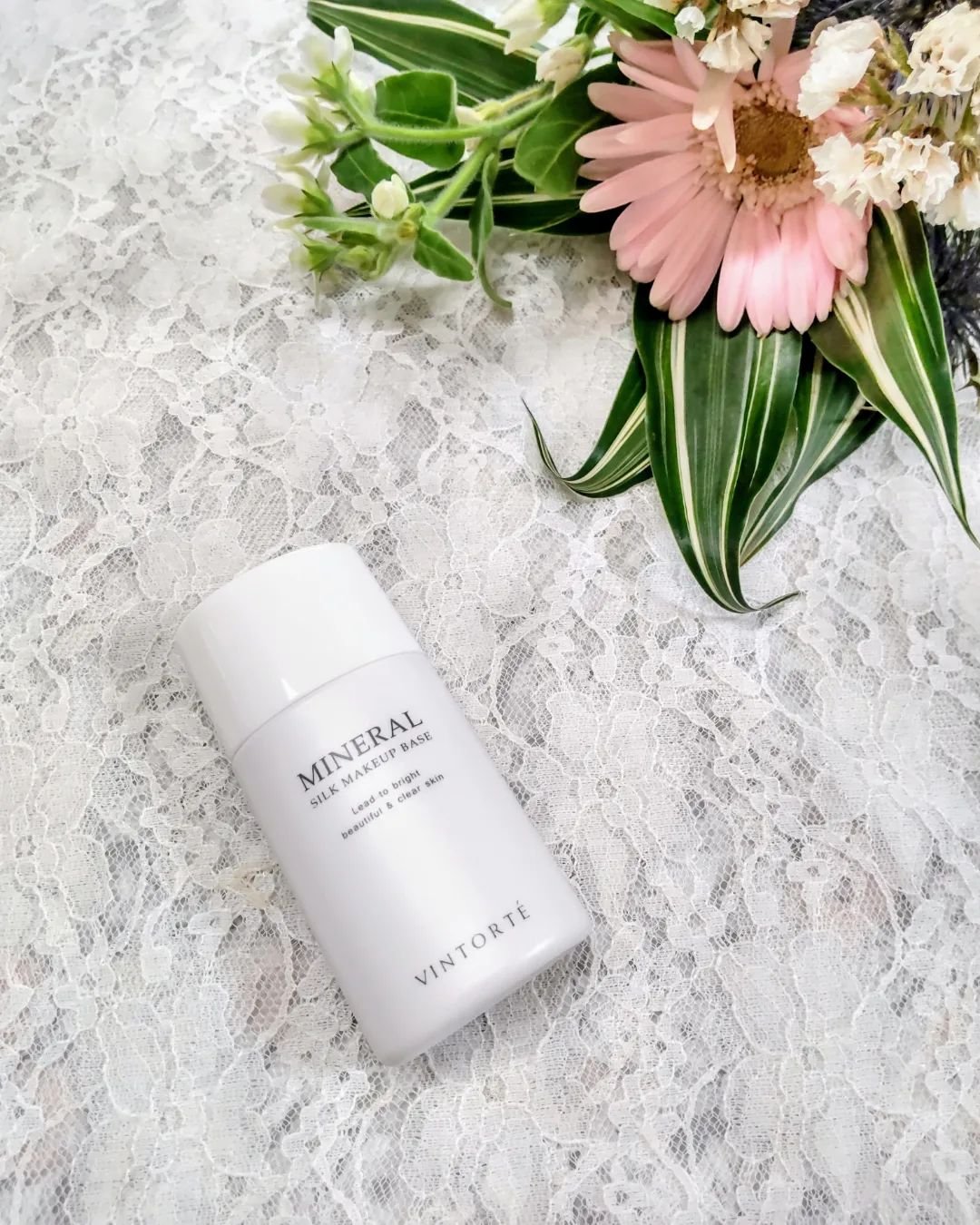 ミネラルシルクメイクアップベース/ヴァントルテ/化粧下地を使ったクチコミ（2枚目）