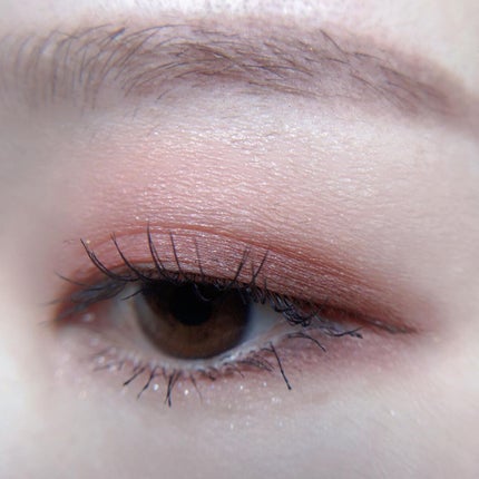 あゆみ on LIPS 「・\#todaysmake/・アイシャドウ☑#LUNASOLス..」(4枚目)