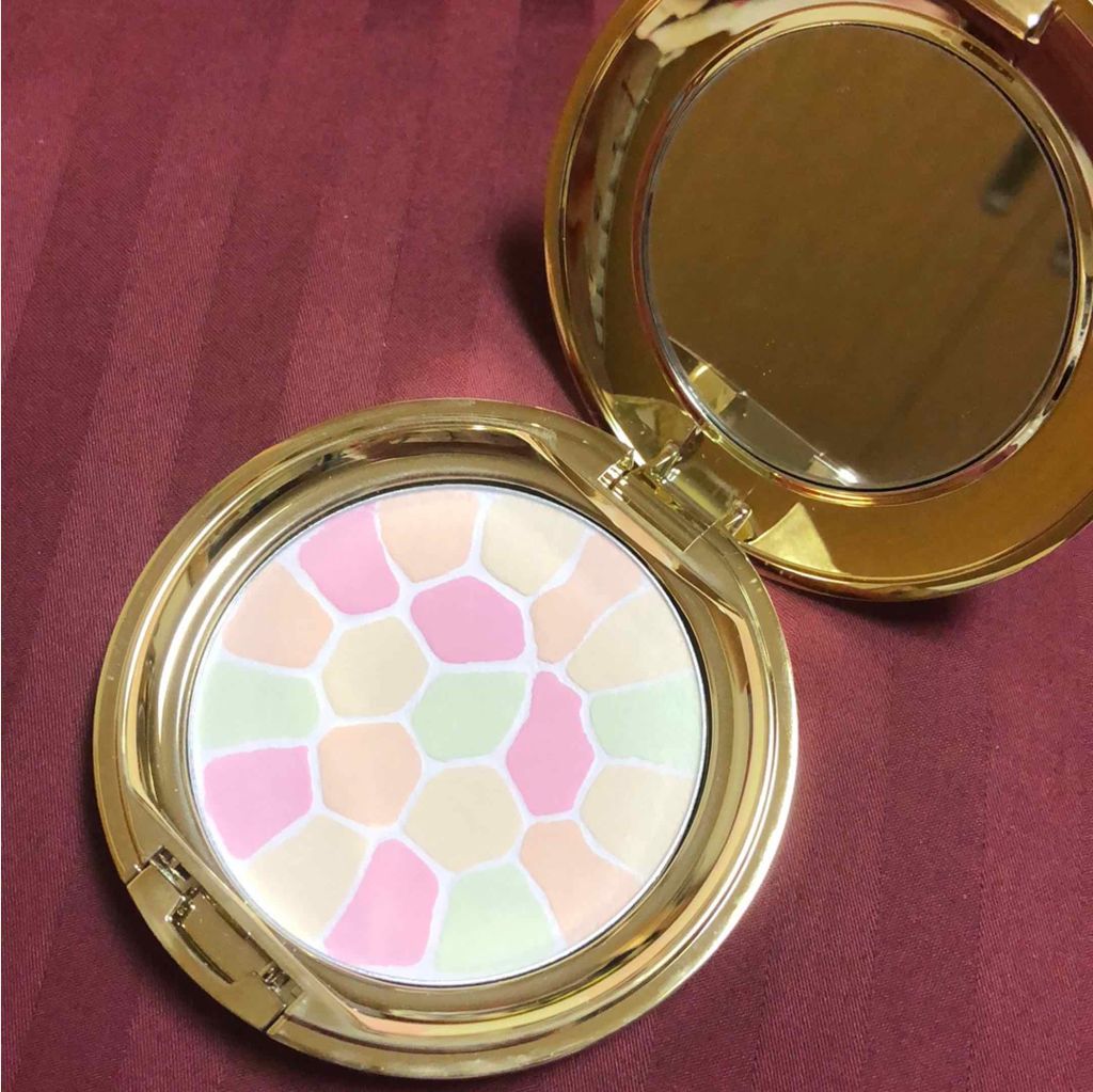 ラ プードル オートニュアンス/Elégance/プレストパウダーを使ったクチコミ(1枚目)