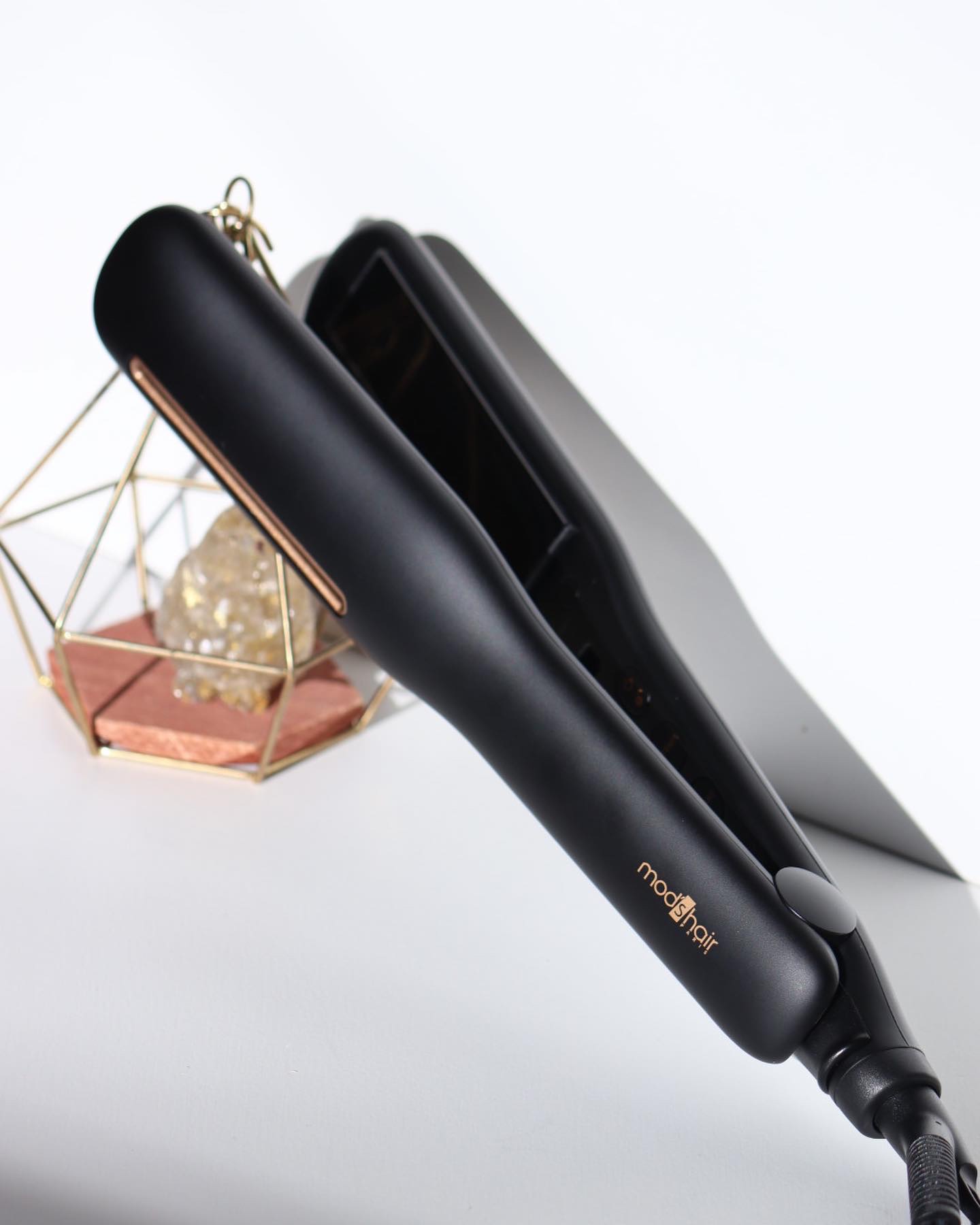 プリヴィレージュ シルクミラーストレート MHS-2410 ブラック/mod's hair/ストレートアイロンを使ったクチコミ（2枚目）