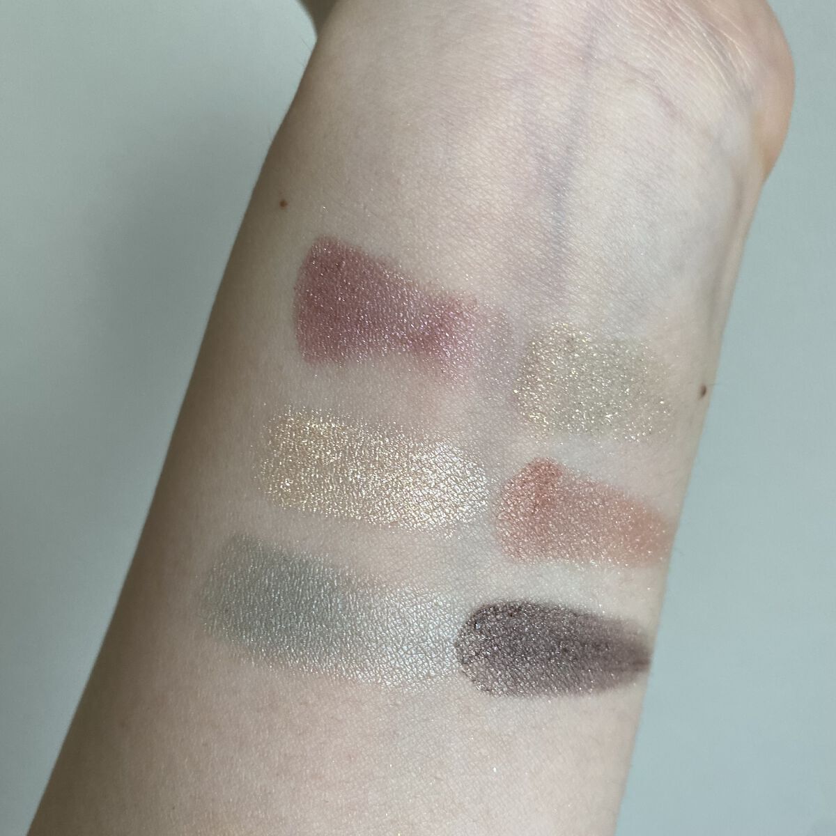 アイデザイナー 08 Shimmering Dress/SNIDEL BEAUTY/アイシャドウパレットを使ったクチコミ（2枚目）