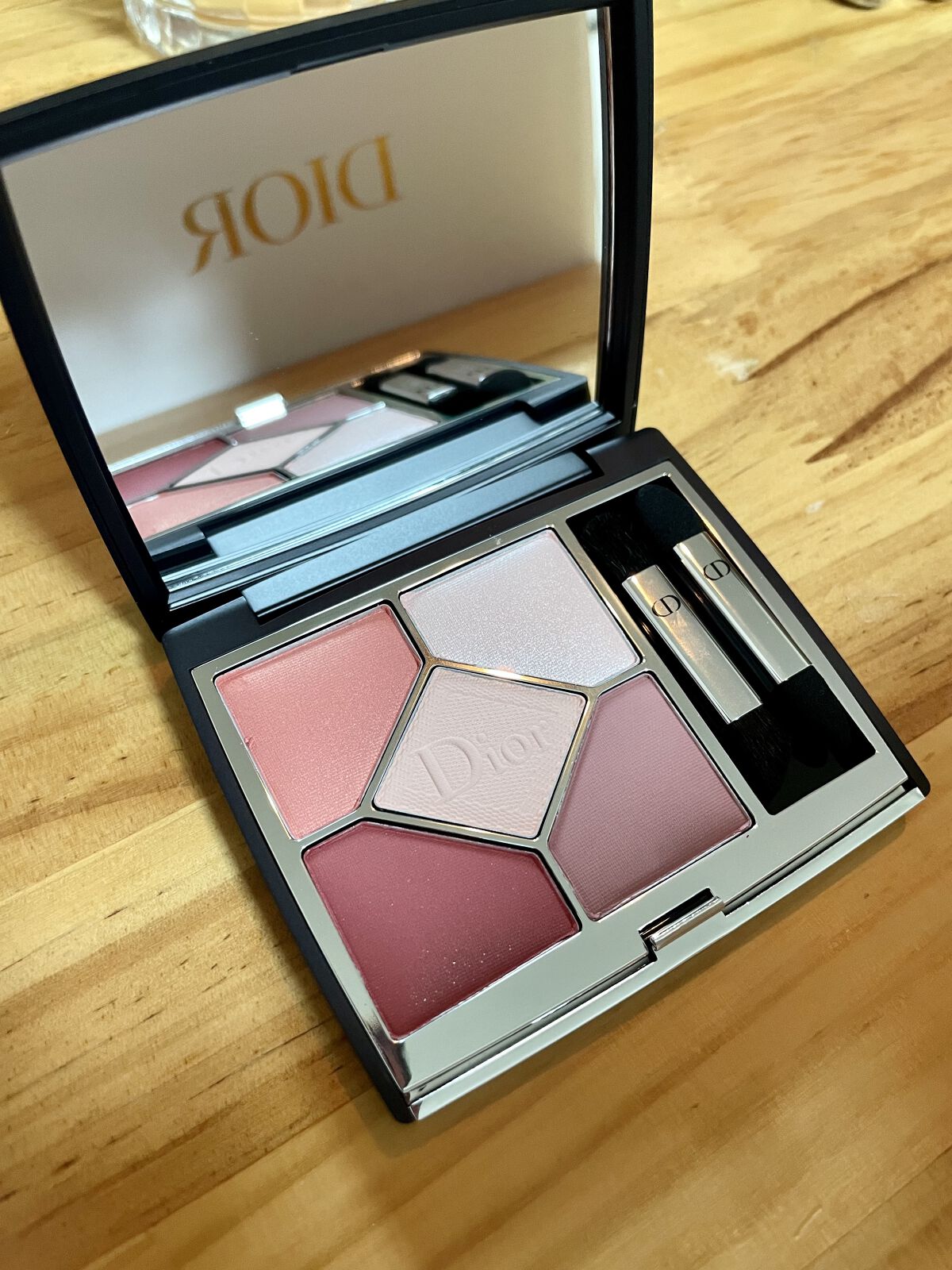 【旧】サンク クルール クチュール/Dior/アイシャドウパレットを使ったクチコミ（1枚目）