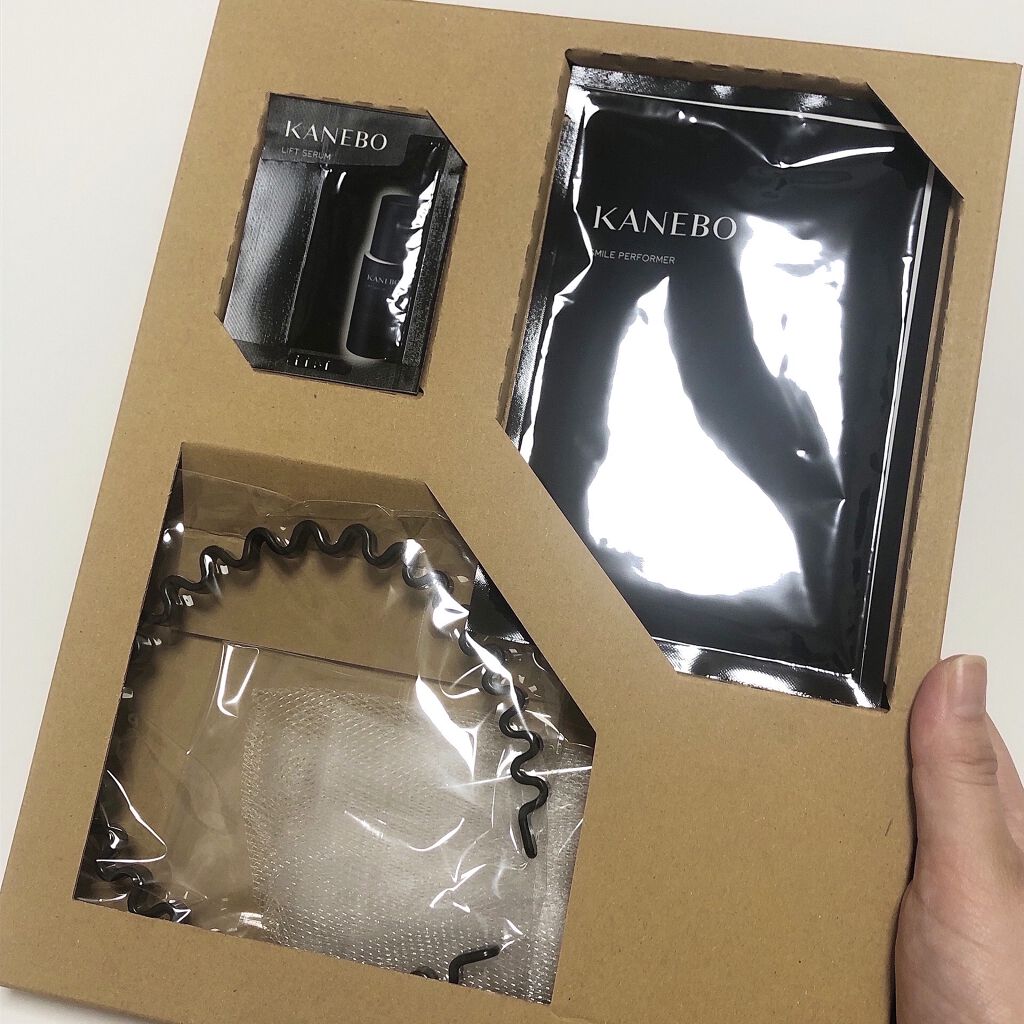 VOCE 2021年10月号特別版/VoCE (ヴォーチェ)/雑誌を使ったクチコミ（2枚目）