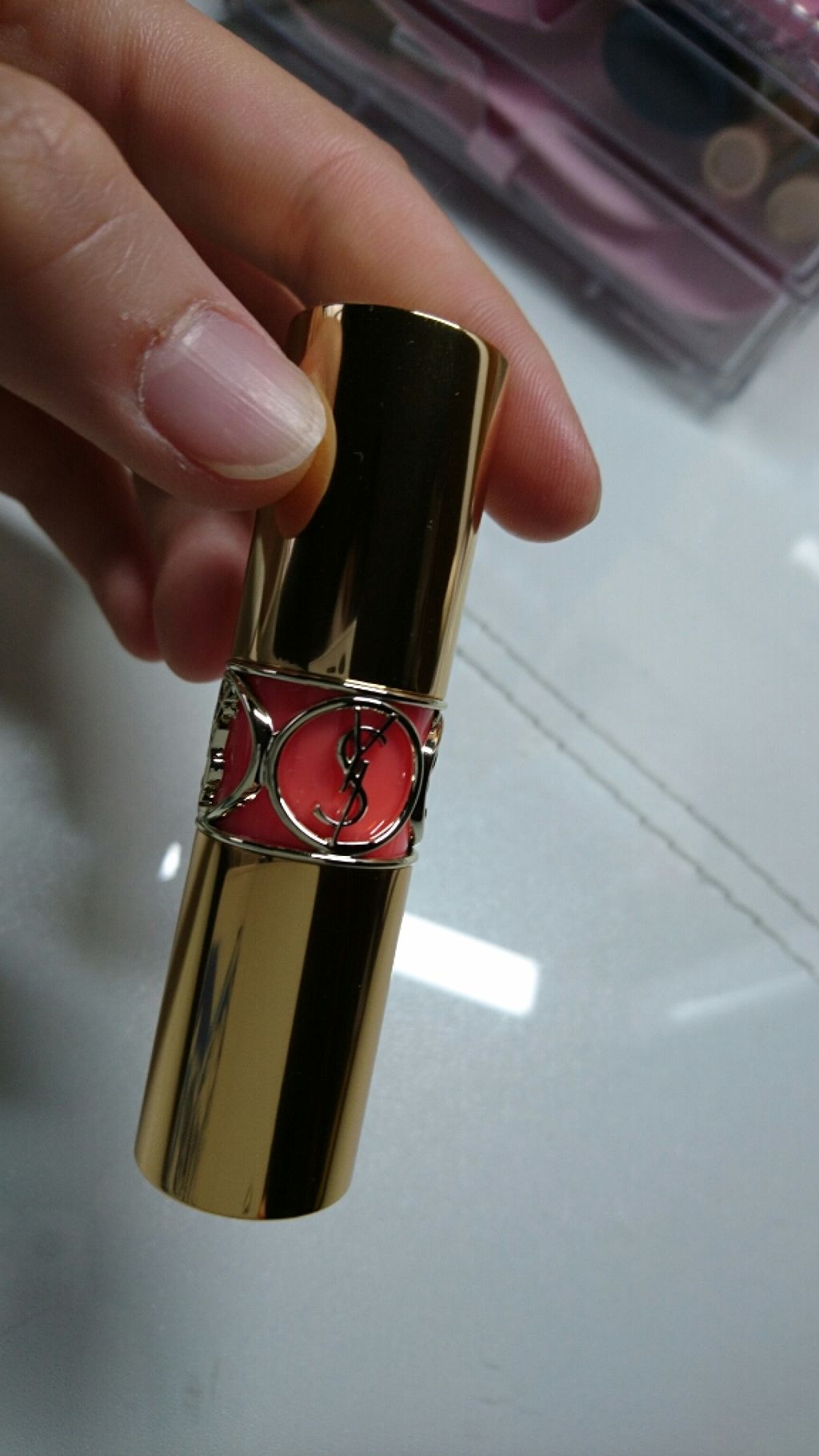 ルージュ ヴォリュプテ シャイン/YVES SAINT LAURENT BEAUTE/口紅を使ったクチコミ（1枚目）