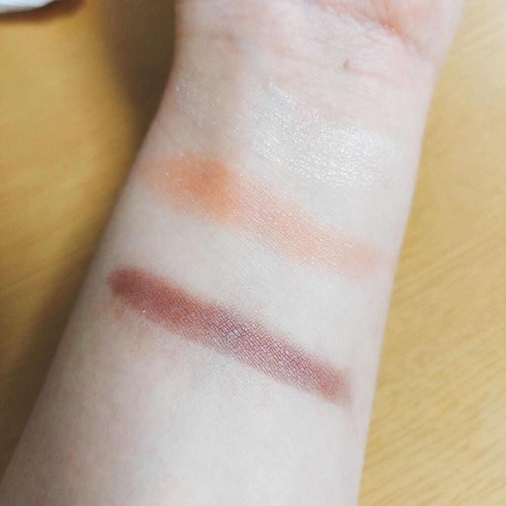 トーンアップアイシャドウ/CEZANNE/アイシャドウパレットを使ったクチコミ（3枚目）