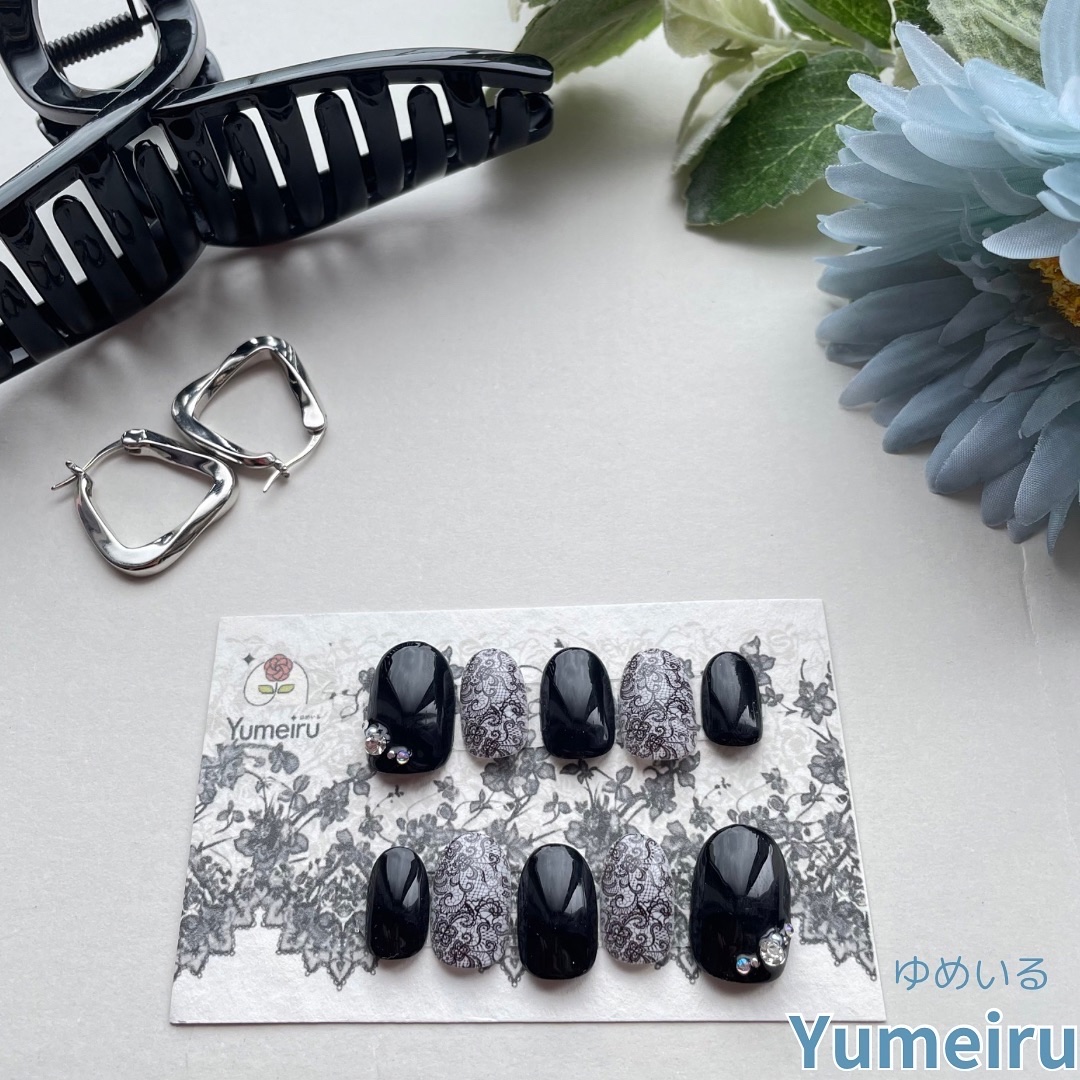 #シンプルネイル,#ブラックネイル,#ネイル,#ブラックネイル,#レースネイル,#大人ネイルのネイルデザイン