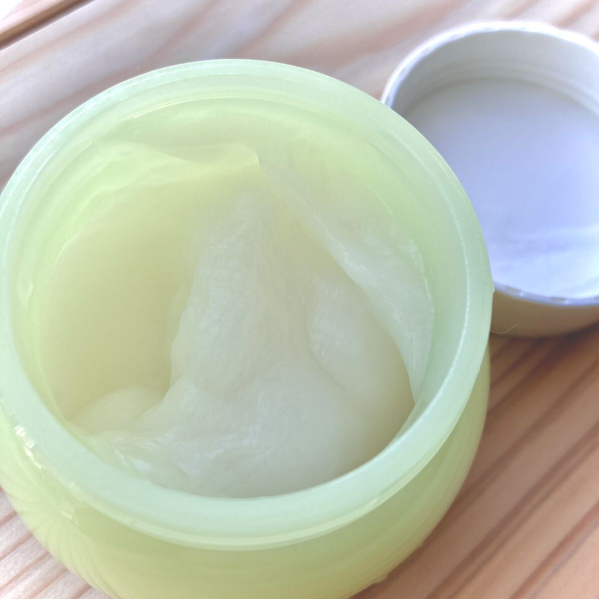 白玉もちウォータークリーム/NUAN/フェイスクリームを使ったクチコミ（3枚目）