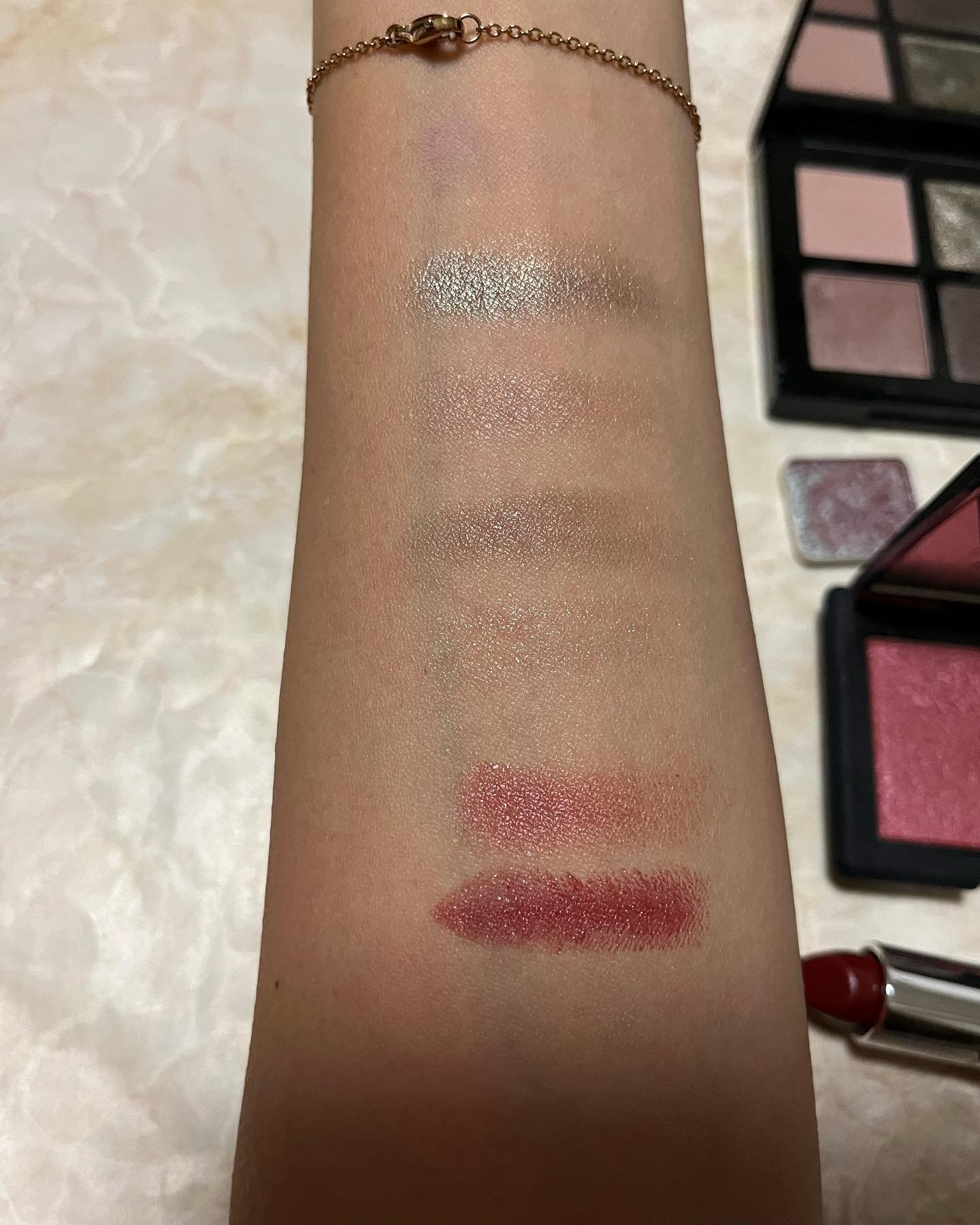 ラスターガラス リップスティック（アストロシャイン コレクション） スパイス イット アップ!（蠍座）/M・A・C/口紅を使ったクチコミ（2枚目）