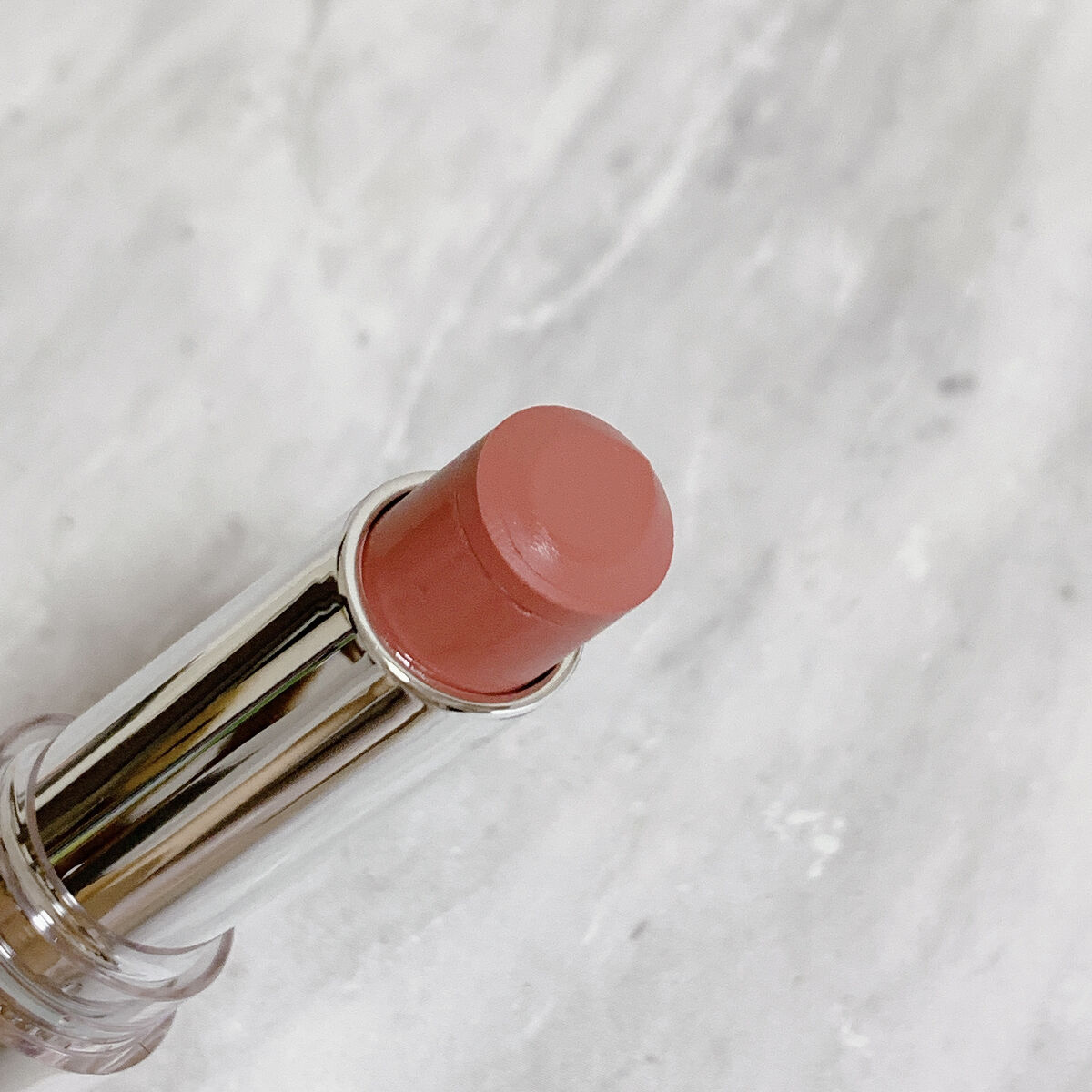 ラスティンググロスリップ BE1 ベージュ系/CEZANNE/口紅を使ったクチコミ（2枚目）