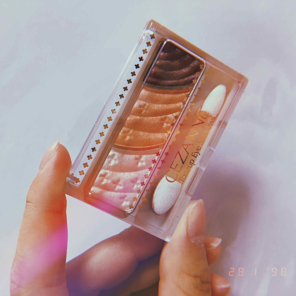 トーンアップアイシャドウ/CEZANNE/アイシャドウパレットを使ったクチコミ(1枚目)