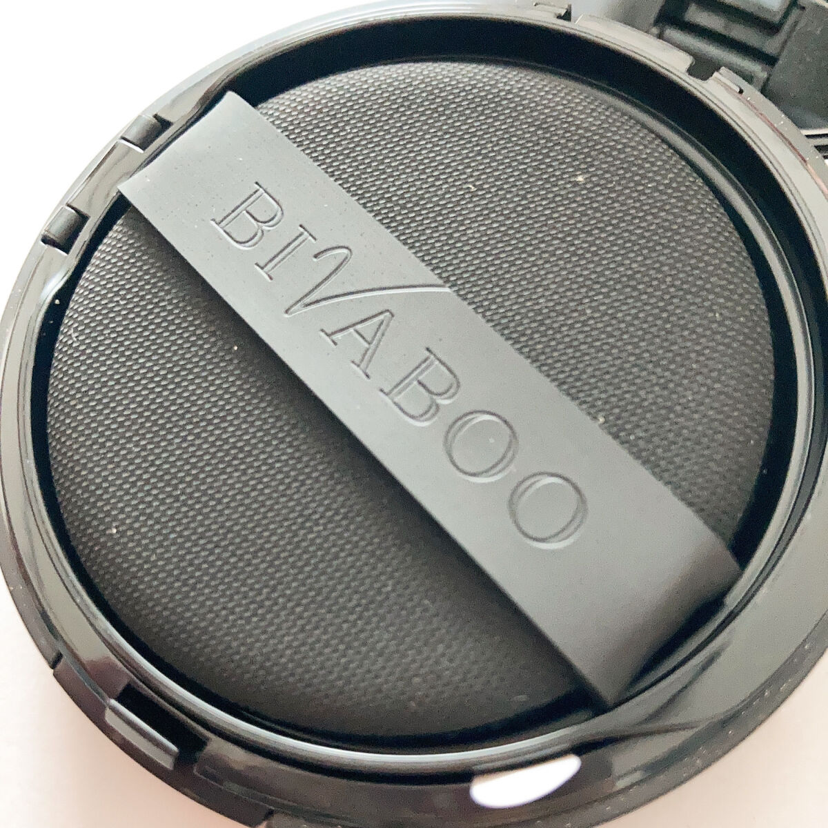 ベルベットジュエルクッション/BIVABOO/クッションファンデーションを使ったクチコミ（2枚目）