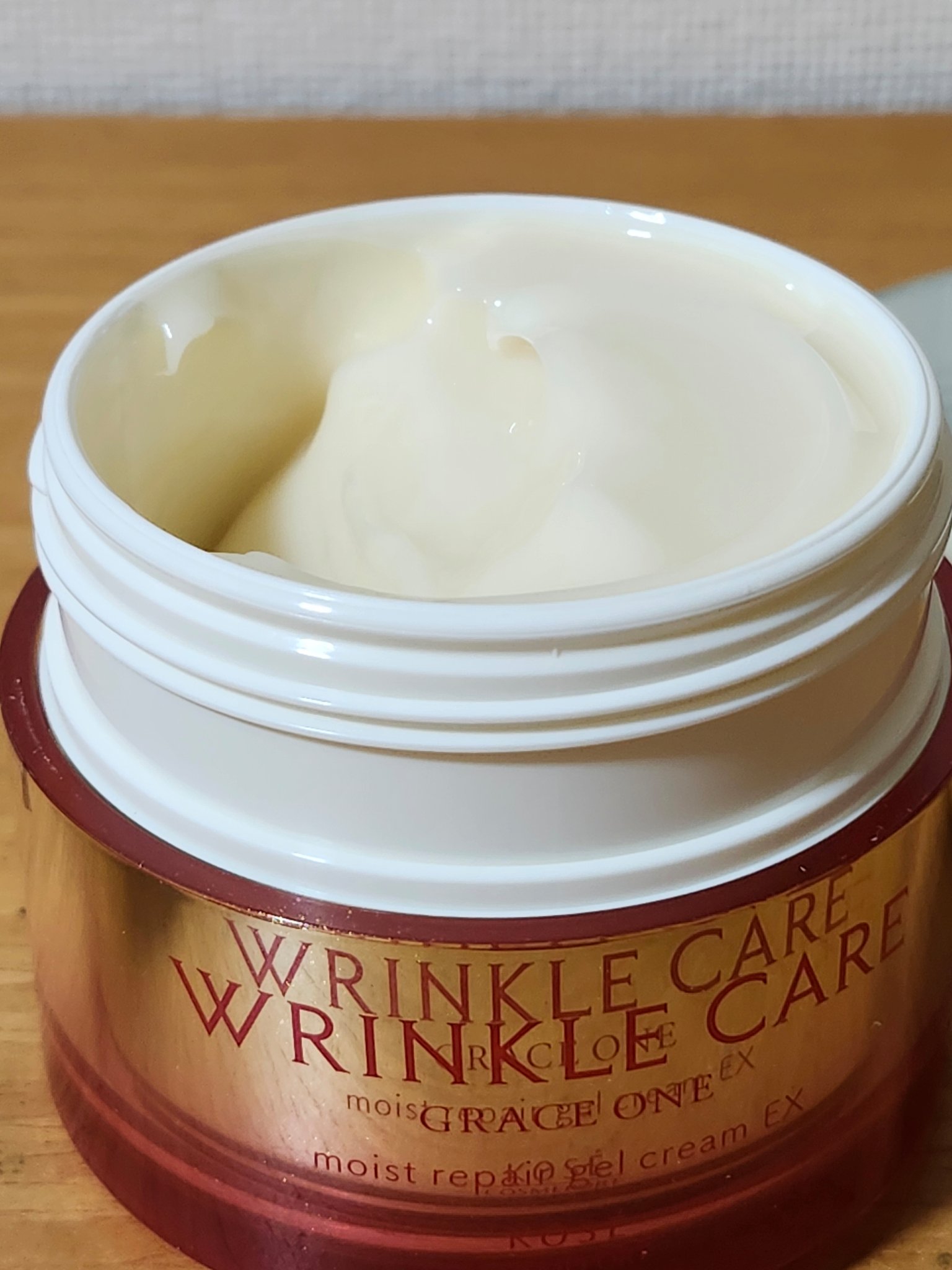 リンクルケア モイストジェルクリーム 100g/グレイスワン/オールインワン化粧品を使ったクチコミ（3枚目）