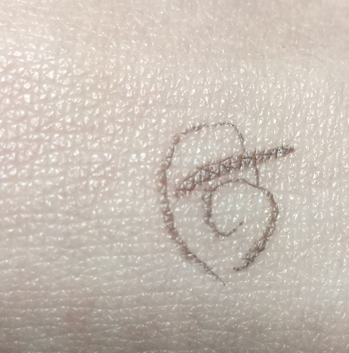 シルキーリキッドアイライナーWP/D-UP/リキッドアイライナーを使ったクチコミ（3枚目）