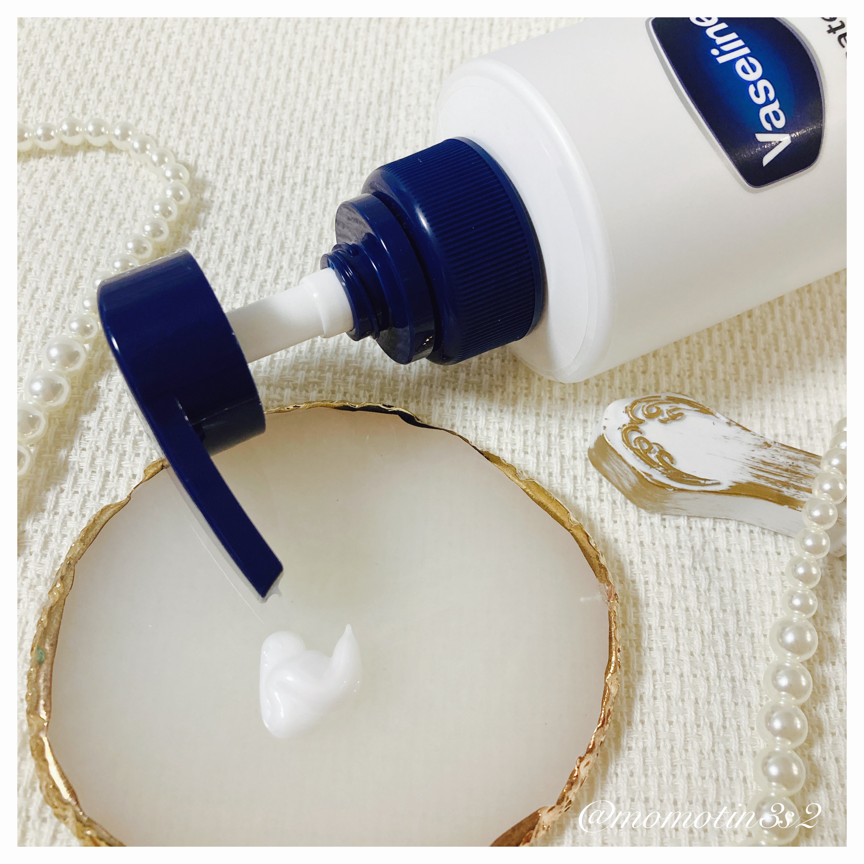 メディケイティッド センシティブケア ボディローション うるおいケア <医薬部外品>/ヴァセリン/ボディローションを使ったクチコミ（2枚目）