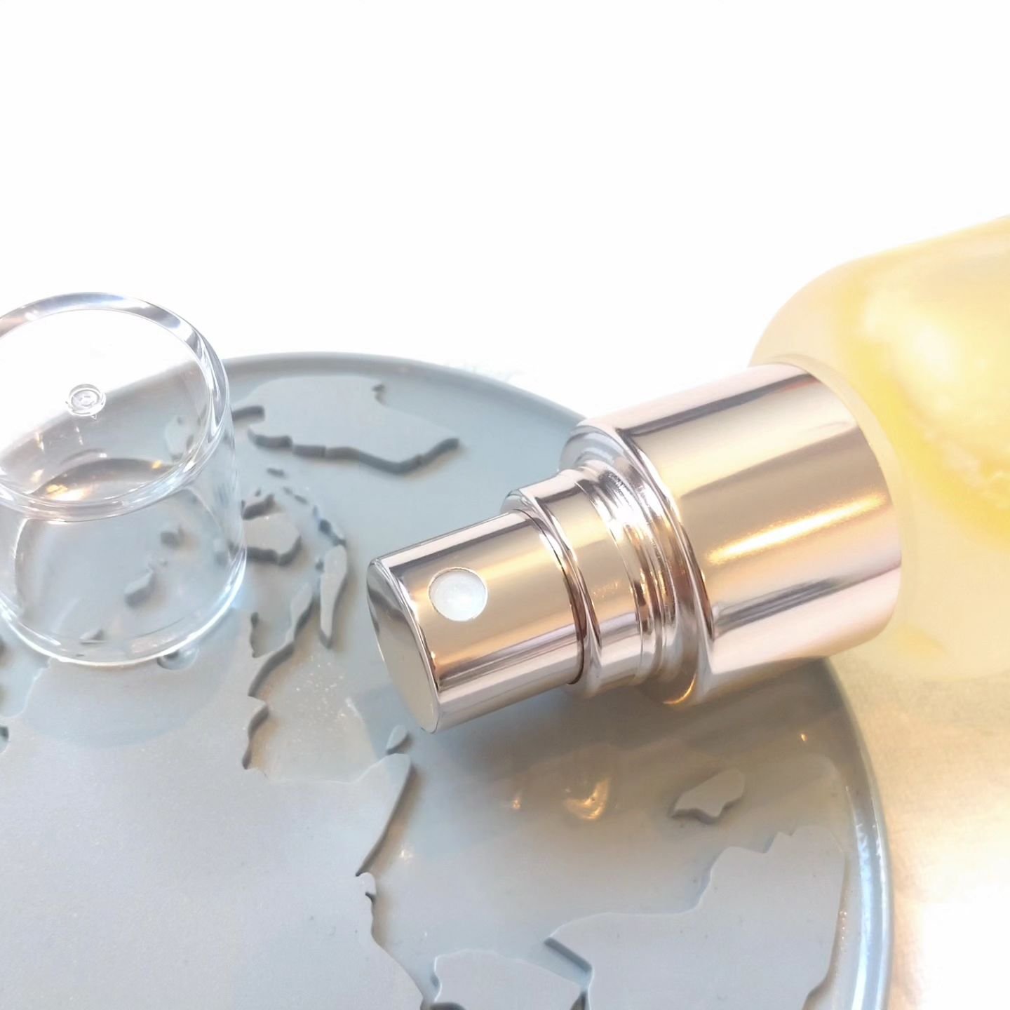 ダルバ ホワイトトリュフファーストスプレーセラム/ダルバ/ミスト状化粧水を使ったクチコミ（3枚目）