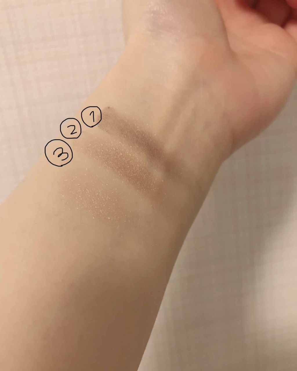 ジューシーピュアアイズ/キャンメイク/アイシャドウパレットを使ったクチコミ（3枚目）