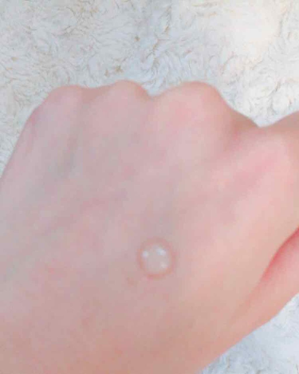 ローヤルゼリー配合 栄養ローション/DAISO/美容液を使ったクチコミ(3枚目)