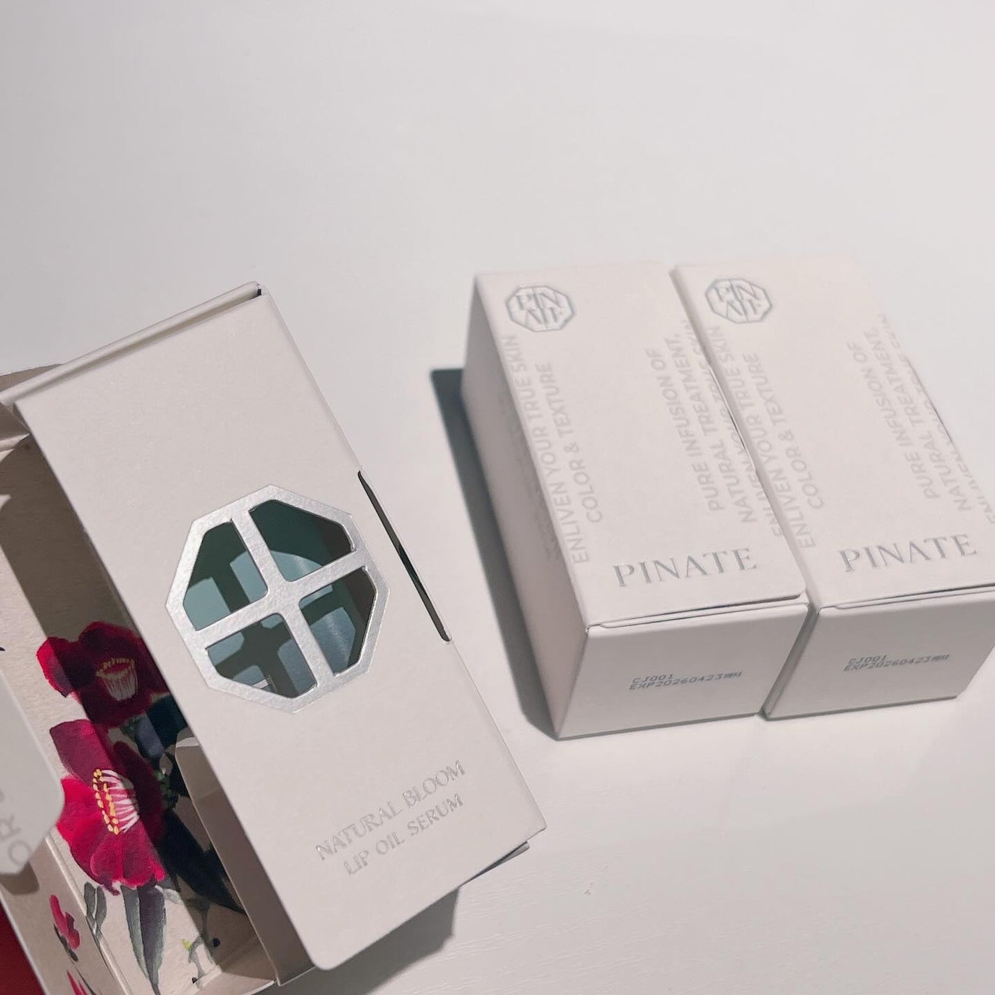 ナチュラルブルームリップオイルセラム 3色セット/PINATE/リップグロスを使ったクチコミ(8枚目)