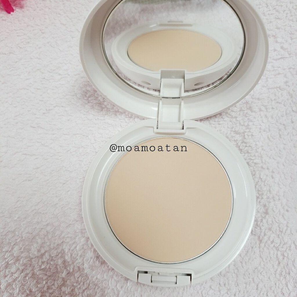 エッセンスパウダー		 ミディアムベージュ/セラフォア/プレストパウダーを使ったクチコミ（2枚目）