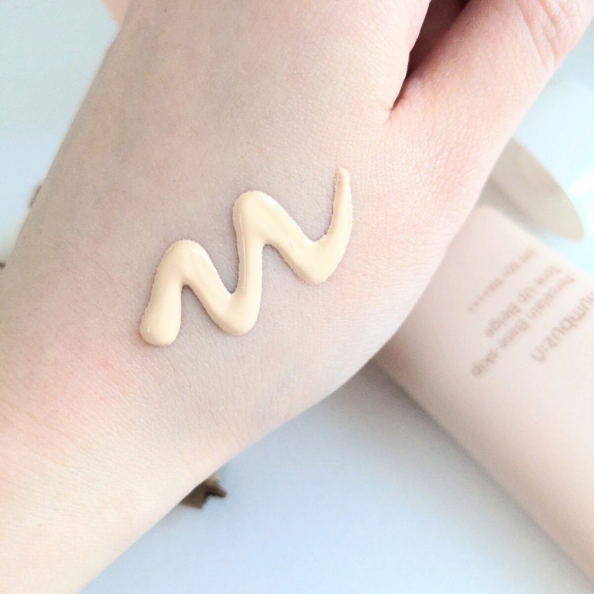 3番 ノーファンデ陶器肌トーンアップクリーム/numbuzin/化粧下地を使ったクチコミ（3枚目）