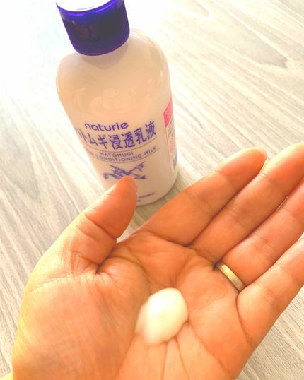 ハトムギ浸透乳液(ナチュリエ スキンコンディショニングミルク)/ナチュリエ/乳液を使ったクチコミ(2枚目)