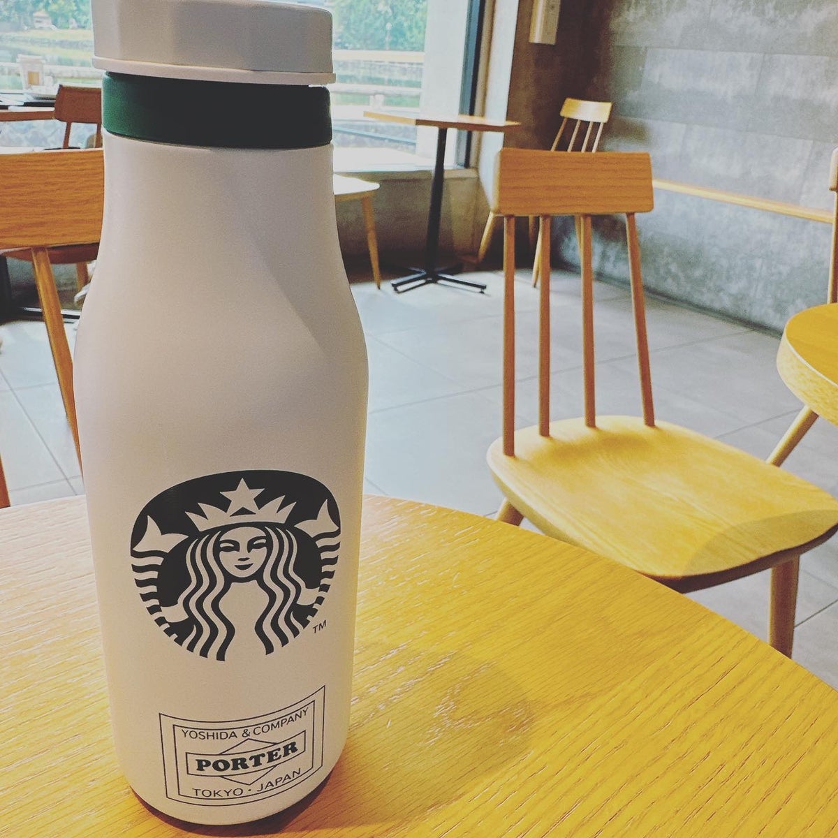 PORTER ステンレスロゴボトル ブラック と ホワイト セット 473ml PORTER ステンレスロゴボトル ブラック と ホワイト セット 473ml