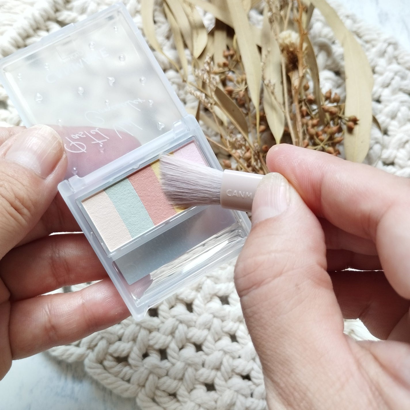 パステルヴェールコンシーラー/キャンメイク/パレットコンシーラーを使ったクチコミ(3枚目)