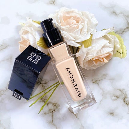 プリズム・リーブル・スキンケアリング・グロウ/GIVENCHY/リキッドファンデーションを使ったクチコミ(4枚目)