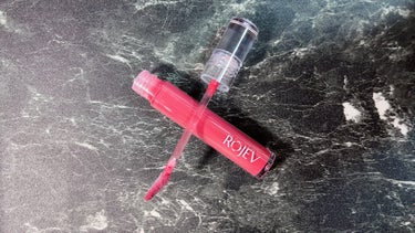 LIP PLUMPER GLAZE TINT/ROJEV/口紅を使ったクチコミ（2枚目）