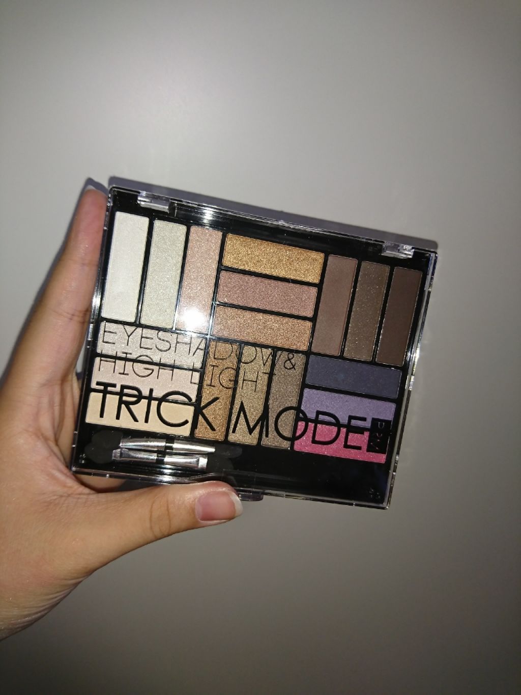 BWPRM アイシャドウパレット トリックモード2/ビューティーワールド/アイシャドウパレットを使ったクチコミ（1枚目）