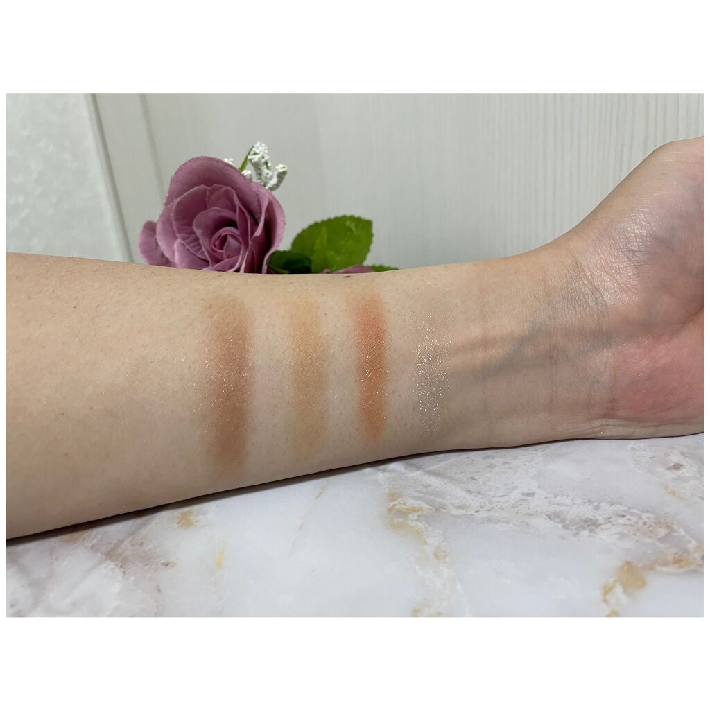 シグニチャー カラー アイズ/SUQQU/アイシャドウパレットを使ったクチコミ(3枚目)