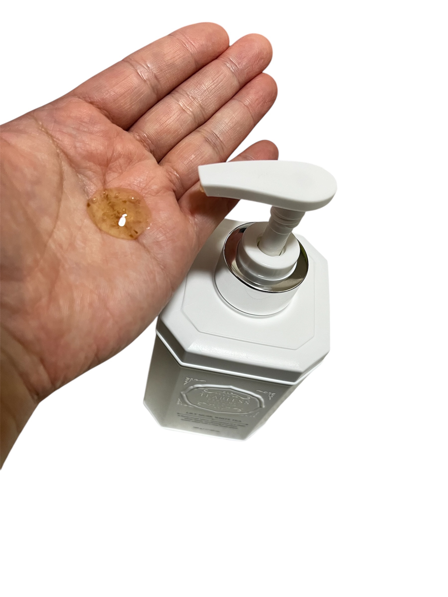 パフュームボディウォッシュ リリームスクホワイトティー/TEABLESS/ボディソープを使ったクチコミ（3枚目）