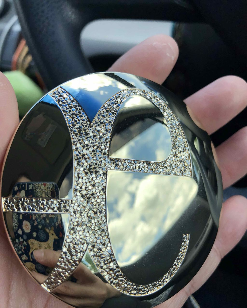 ラ プードル オートニュアンス/Elégance/プレストパウダーを使ったクチコミ(1枚目)