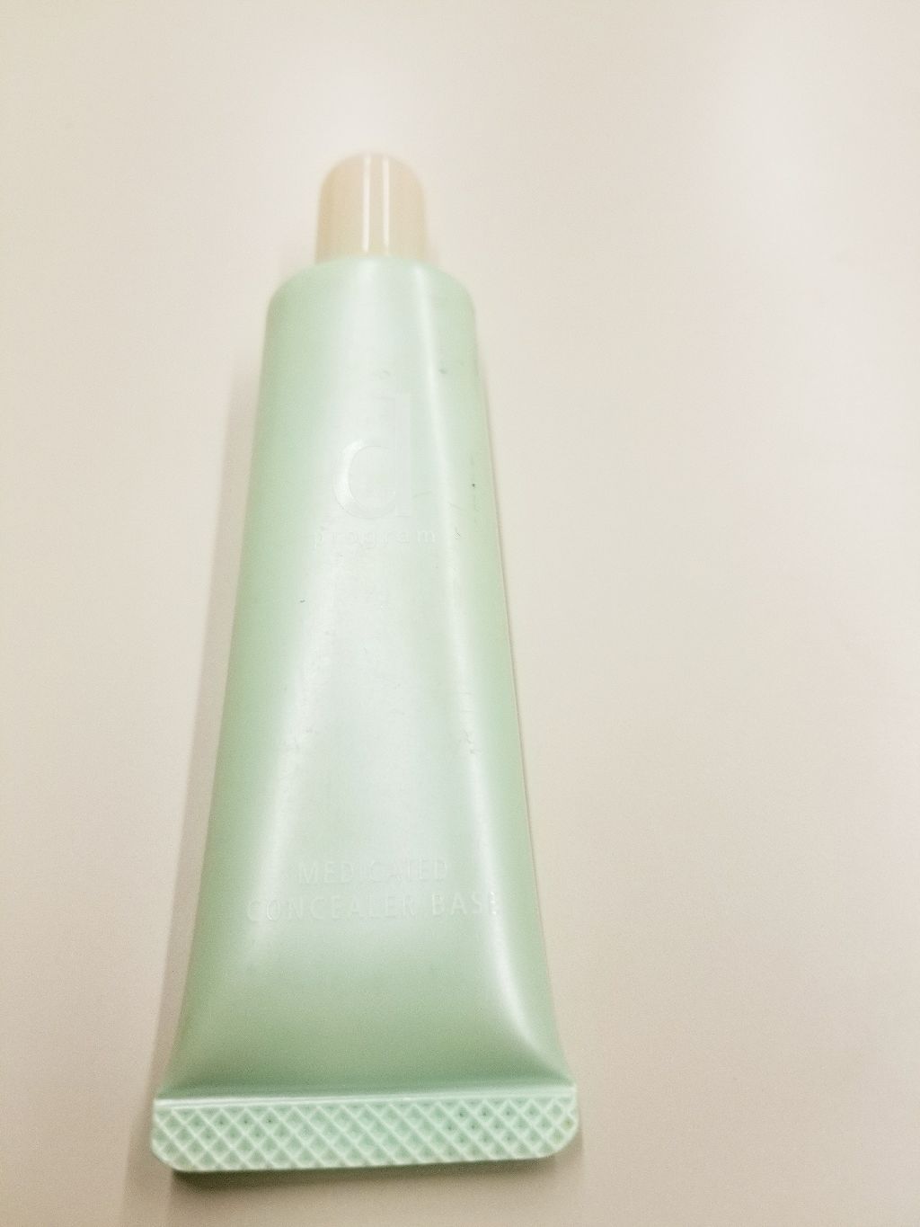 メディケイテッド コンシーラーベース/d プログラム/クリームコンシーラーを使ったクチコミ（1枚目）