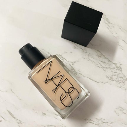 ライトリフレクティング ファンデーション 02164/NARS/リキッドファンデーションを使ったクチコミ(3枚目)